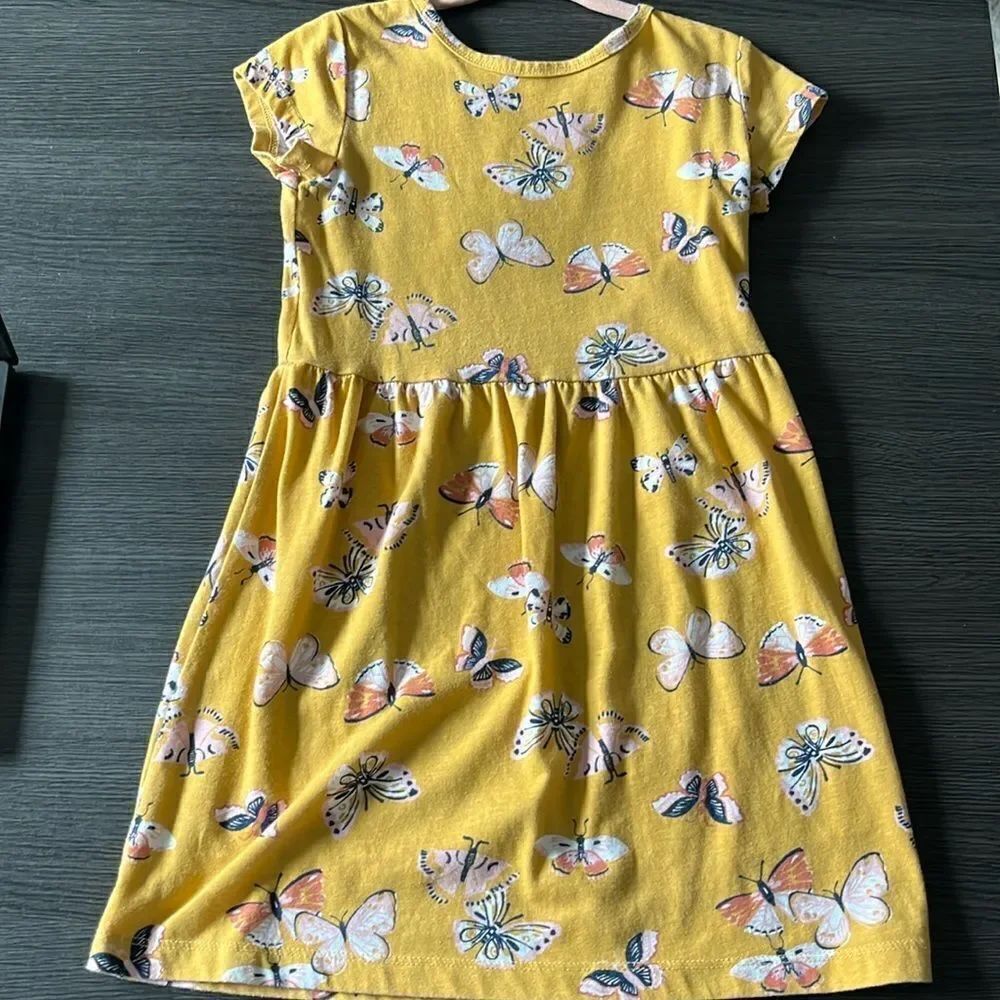 Yellow/Gold dress 